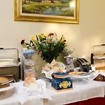 蒙泰雷亚莱酒店 酒店 3*