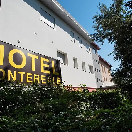 Montereale Hotel